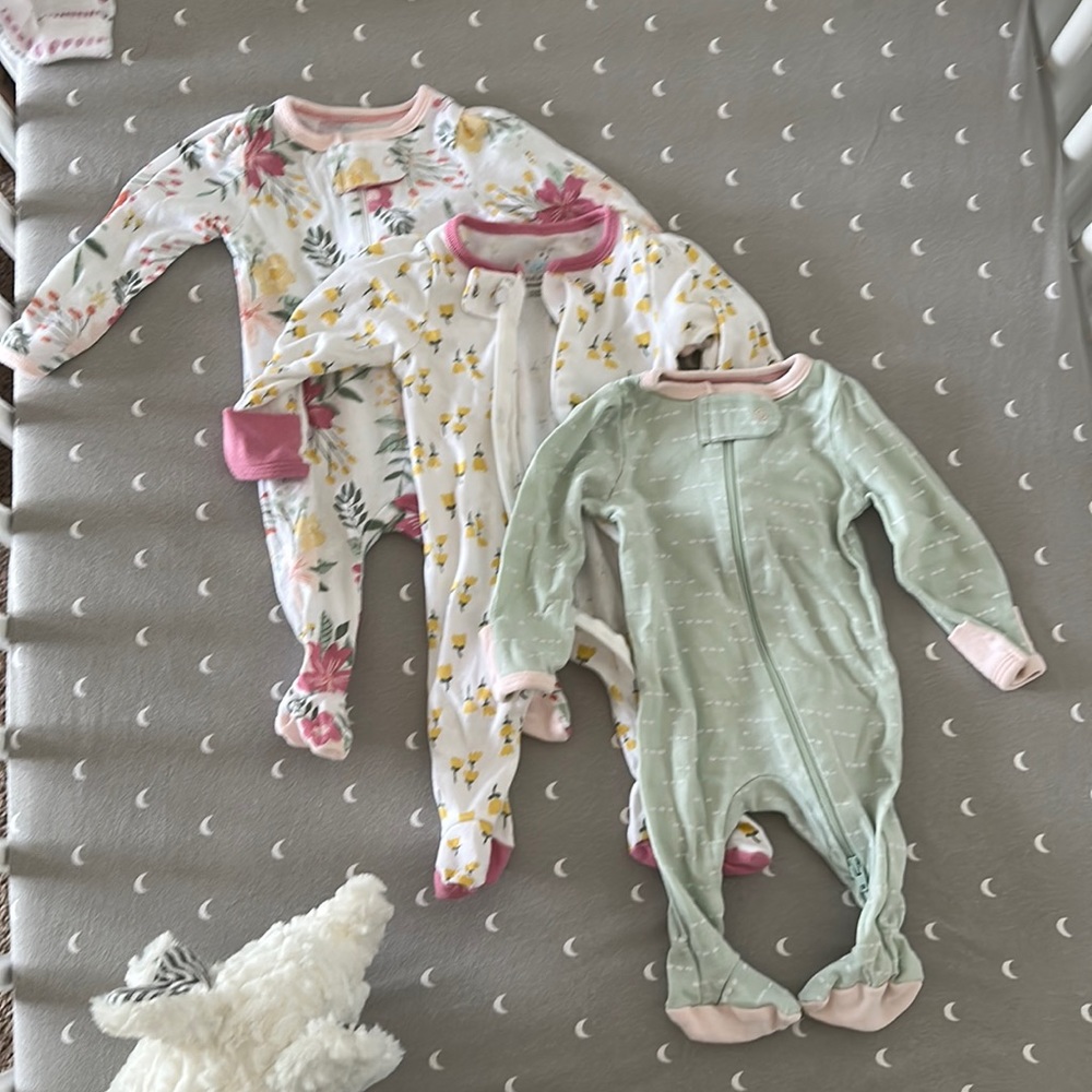 3 cloud island newborn footies zip up onesies